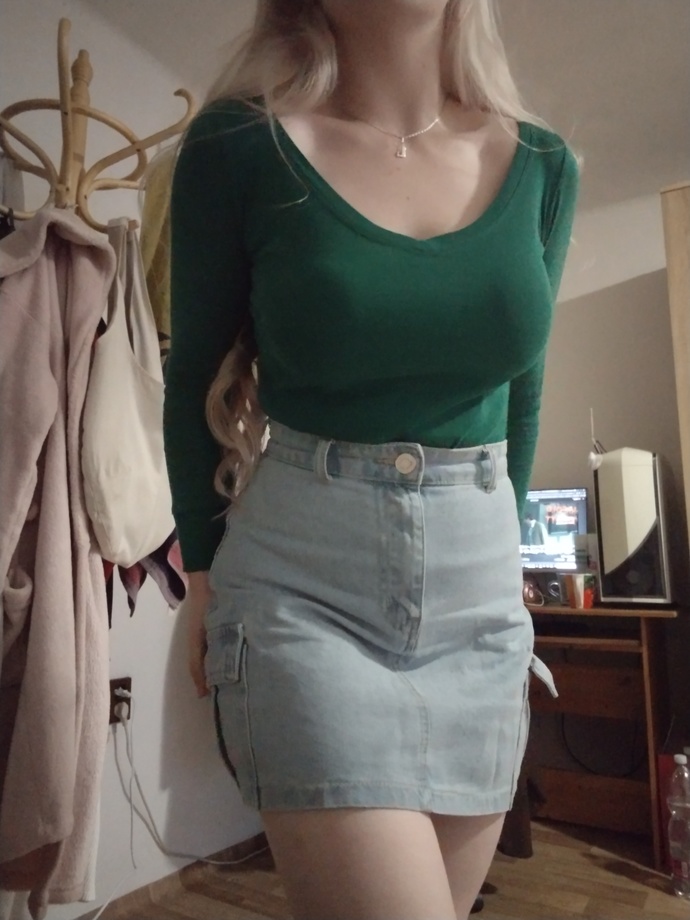 Which outfit out of these do you find cuter and more suitable for a date?
