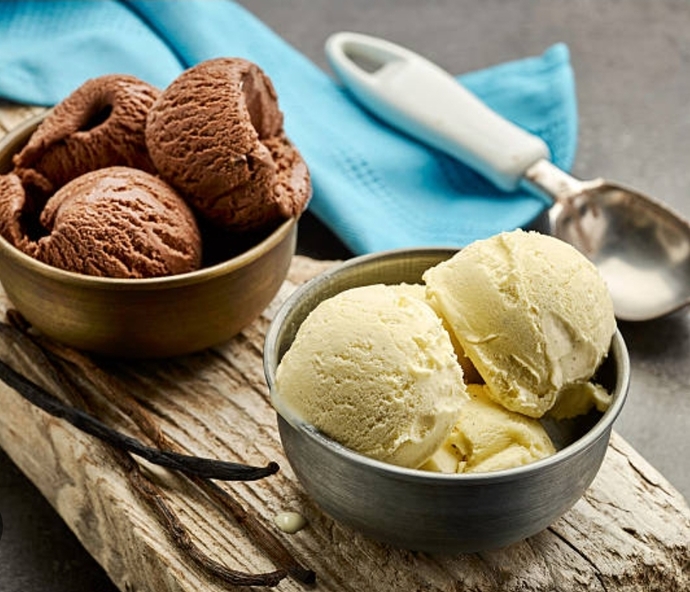 Vanilla or chocolate ice cream?