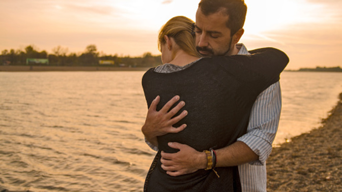 Do guys feel the boob squish when hugging?