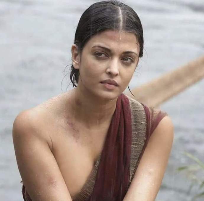Why this girl has buried?
