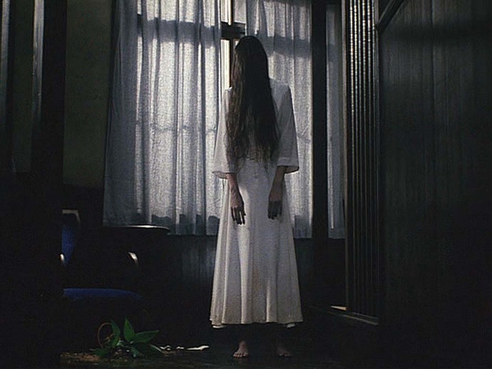 Have you met any creepy women before? What did they do to make you think they were creepy?