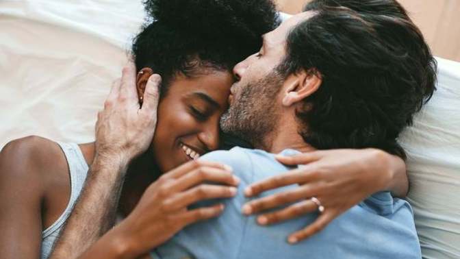 What does it mean if FBOY kisses me on the forehead?