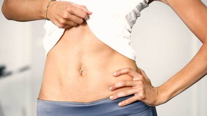What's more attractive , slim athletic male form or curvy fit female form?