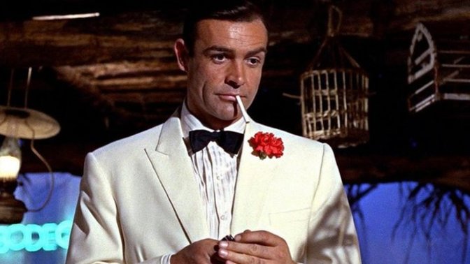 Are Middle Aged/Older Alpha Male Guys Appealing?