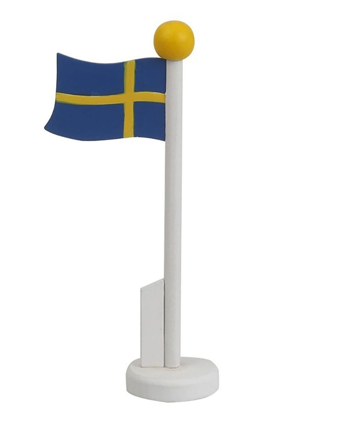 This flag is on the kids birthdays seat