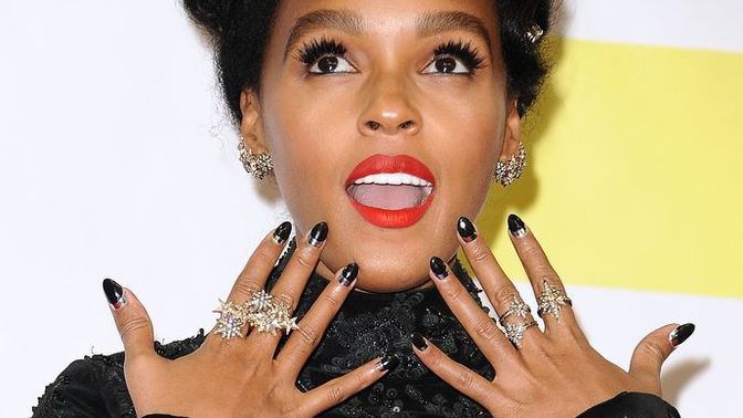 What does black nail polish mean on a girl?