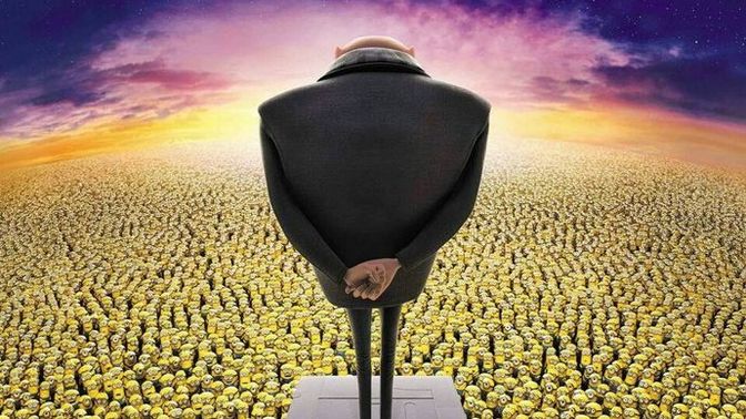 MINIONS TONIGHT WE STEAL THE MOON!!! ?