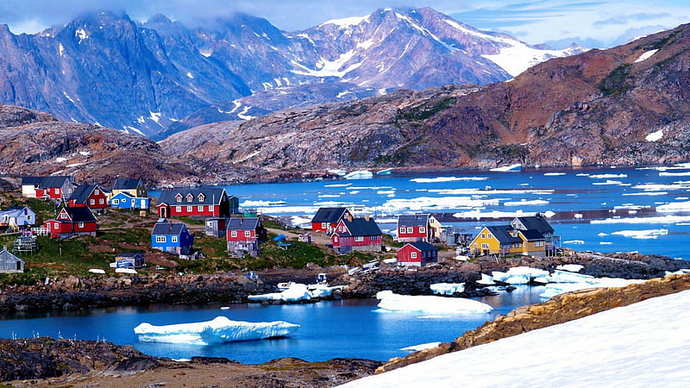Didnt Trump attempt to purchase Greenland from Denmark in 2019?