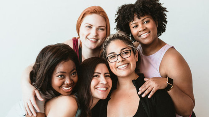 What do guys find attractive in women?