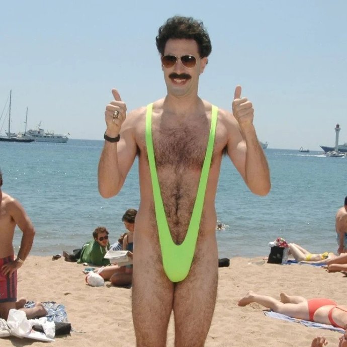 Is it okay for men to wear one piece swimsuit?
