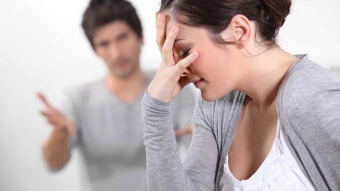 GIRLS... Is sarcasm ok in a relationship? What is acceptable sarcasm?