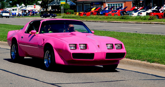 What kind of cars do you like? And whats your dream car?