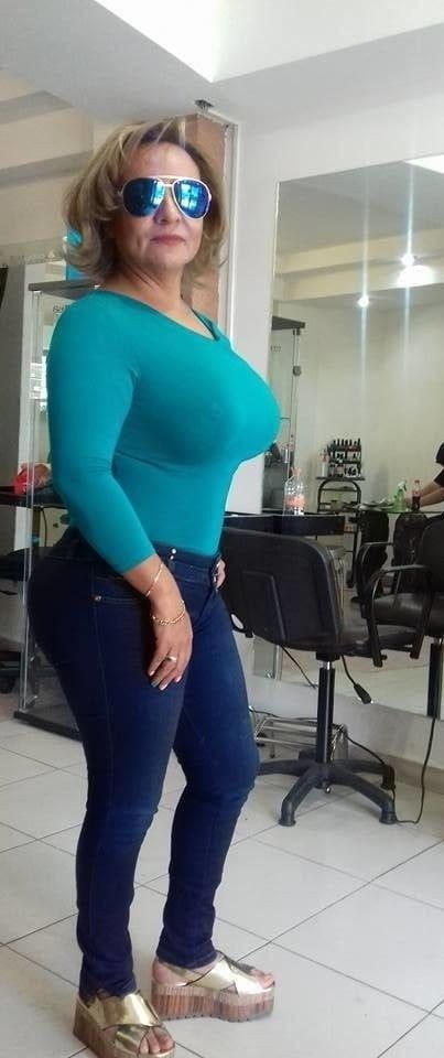 Why do most of the guys prefer mature woman with big boobs?