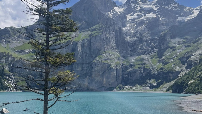 Which lake is prettier of these?