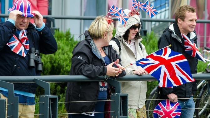 Which of these three group of English people do you like more?