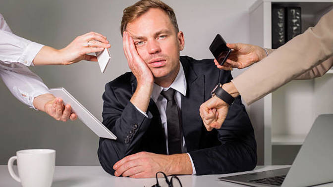 How long is too long to wait for a response from a busy man?