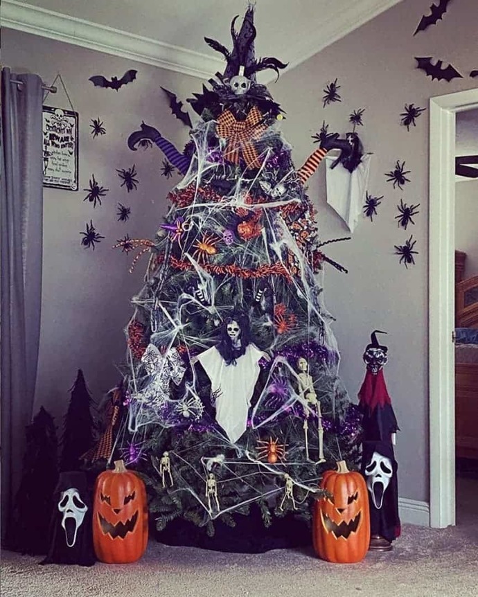 Halloween or Christmas?
