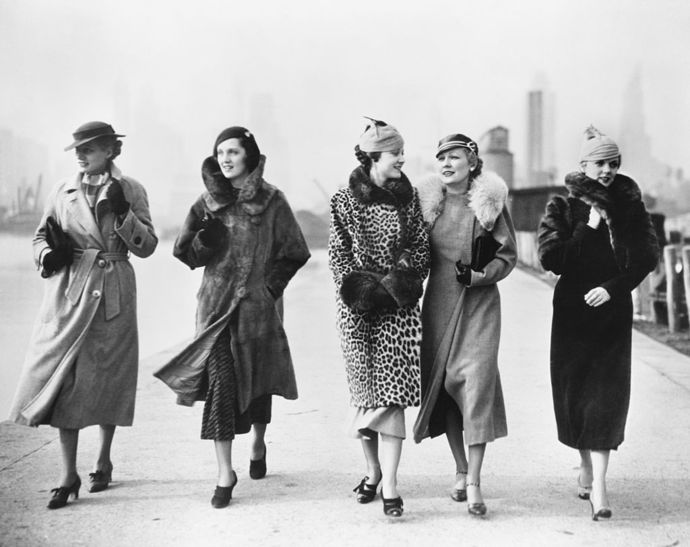How did people dress in the nineteen thirties, in Western countries?