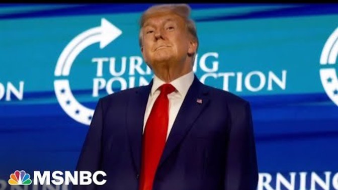 Is Donald Trump going to become a fascist dictator?