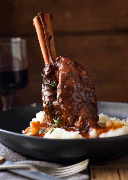Have you ever had lamb shank that wasnt balanced on a pile of mash?