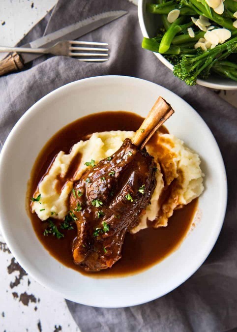 Have you ever had lamb shank that wasnt balanced on a pile of mash?