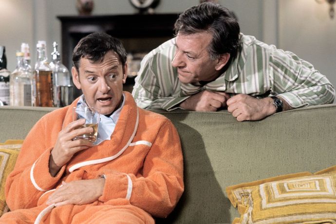 L: Felix Unger (Randall) and R: Oscar Madison (Klugman), The Odd Couple
