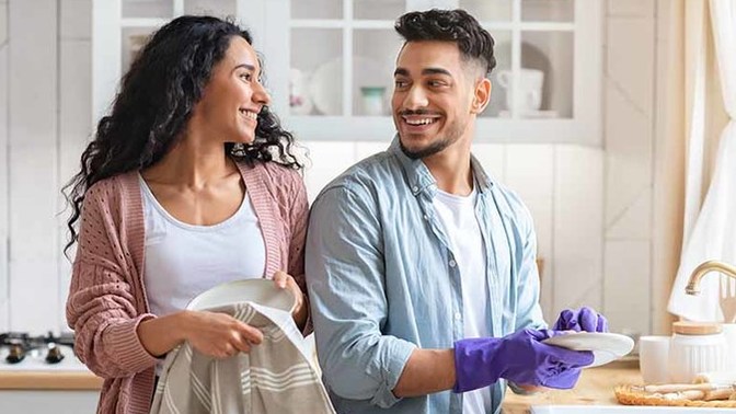 Why should the man pay but when it comes to the house chores, they should be split up?