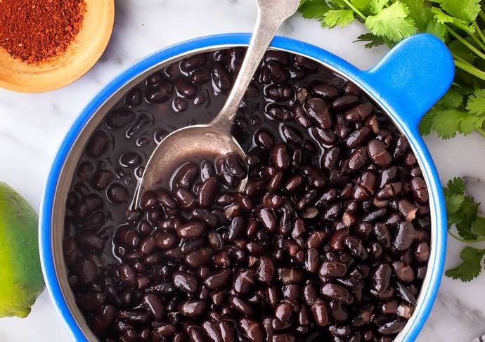 What spices and/or Flavoring should I add to canned black beans?