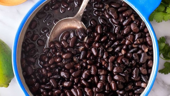 What spices and/or Flavoring should I add to canned black beans?