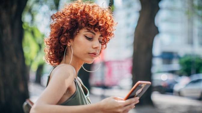 Is it bad to get on a dating app a week after my breakup?