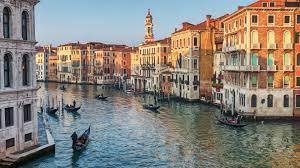 Which city is the city of love?