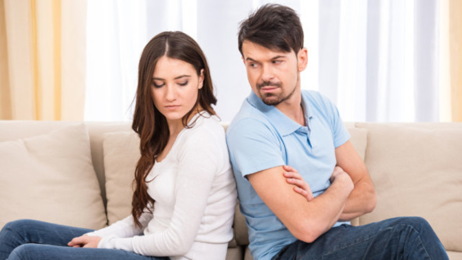 What are some signs your partner isn’t attracted to you?