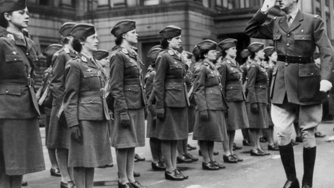 N your opinion, why did General de Gaulle lapse into primitive anti-Americanism?