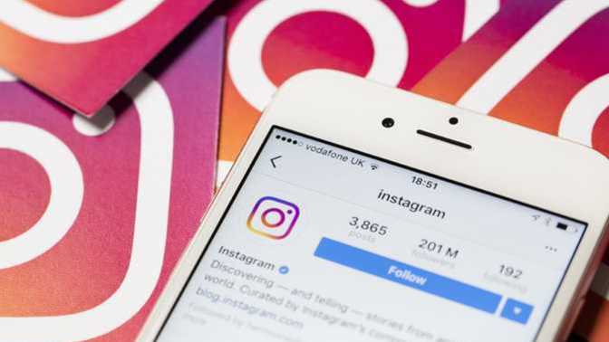 Are people who show their entire photo album online publicly, attention seekers?