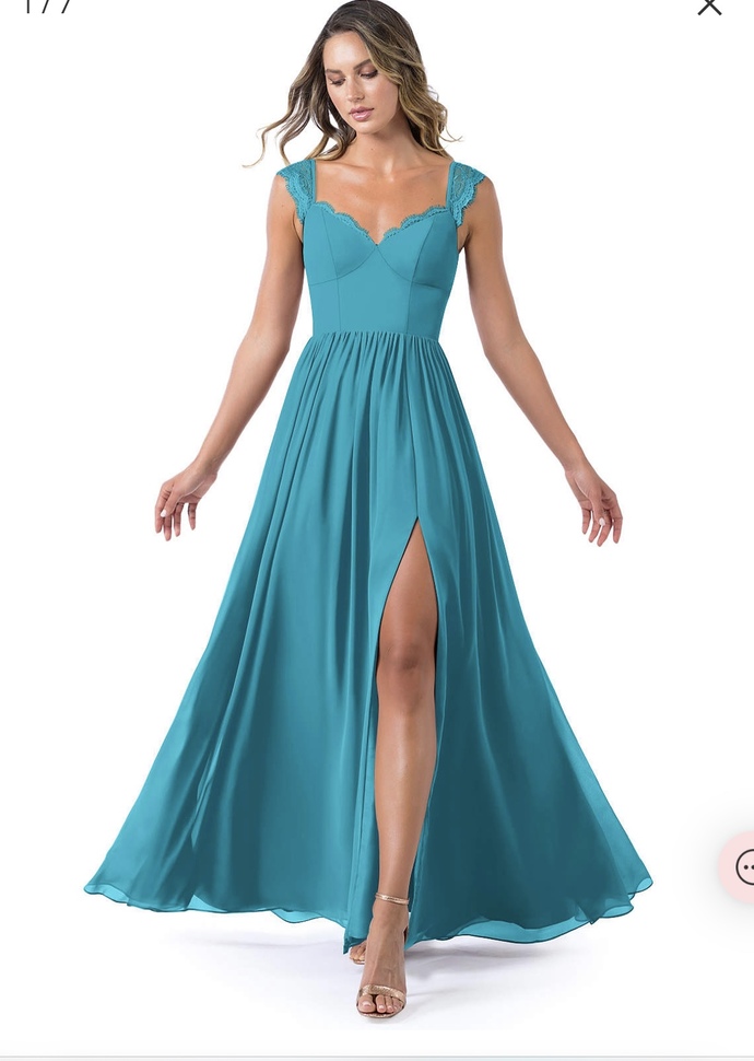 Which style of bridesmaid dress should I choose?