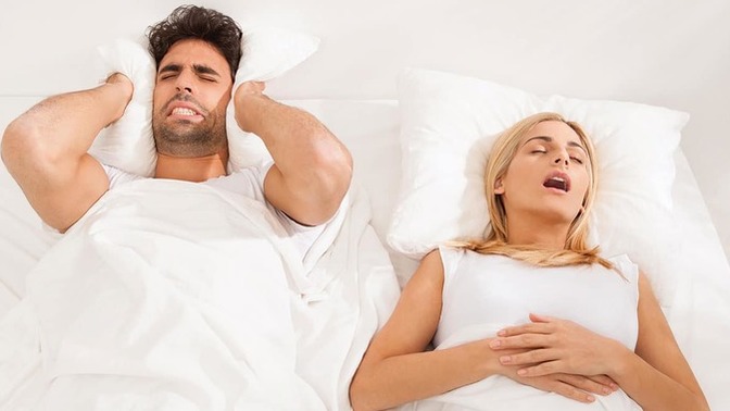Can having a snoring problem ruin a relationship?