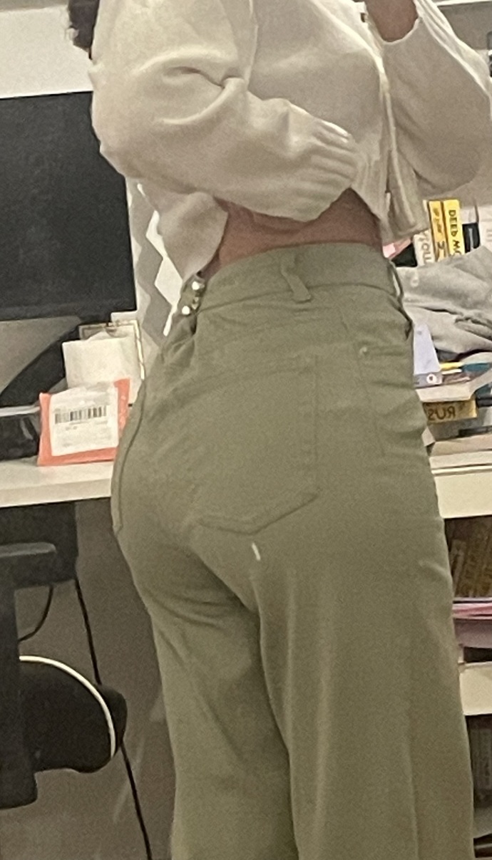 Why do people on here act like I have an ants waist?