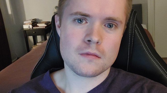 Purple on guys, yay or nay? Masculine or feminine?