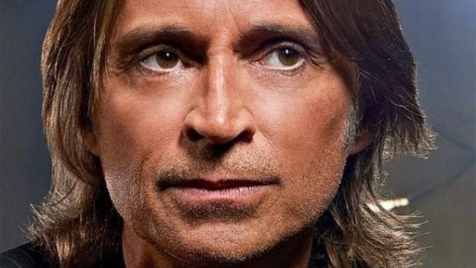 If you were a "doppelgänger" / look-a-like of a famous person who would it be?
