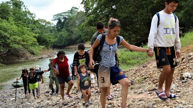 Democrats would you support air or sea transport for migrants?