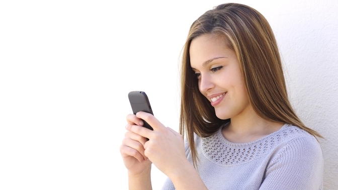 What are some ways you can get into girls dms and get an 100 % dm back?