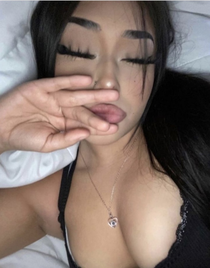 Latinas vs Asians?