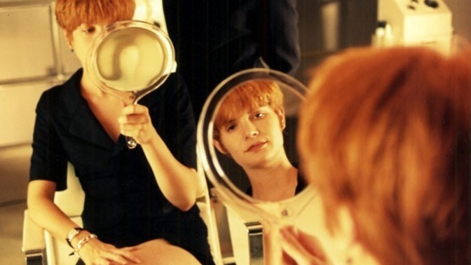 Movie analysis: Have any of you seen the 90s flick Single White Female?