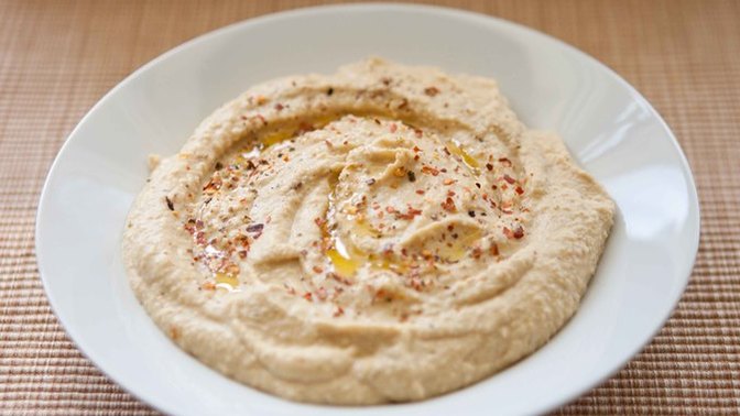 Am I the only one who dislikes the taste of hummus?