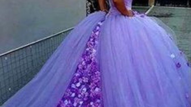 Should women's wedding dresses still be white?