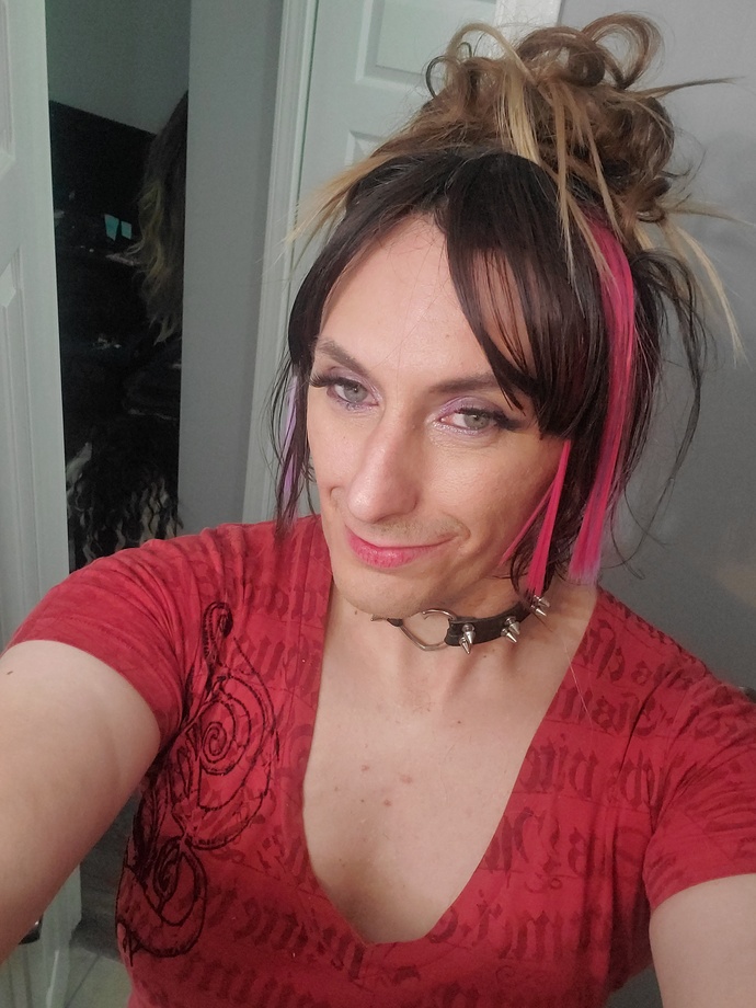 GUYS, DON'T LIE! ... have you ever cross dressed for Halloween or thought about doing it?