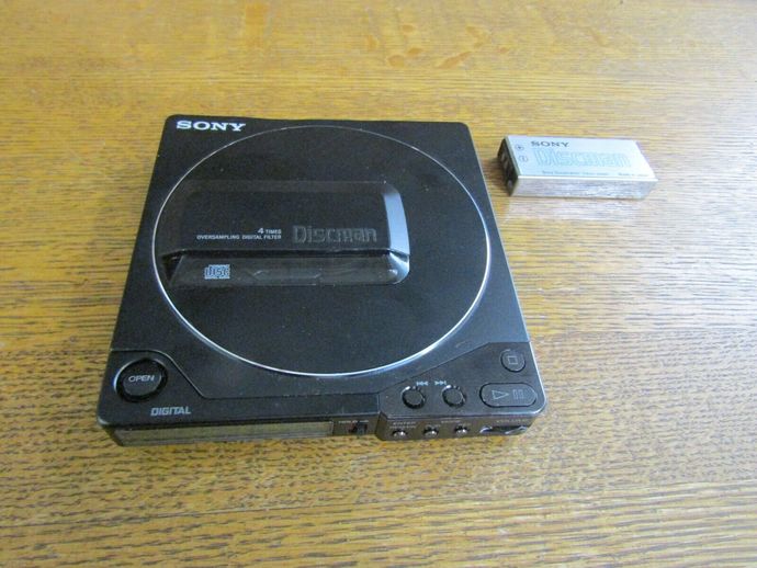 Sony D-25 Discman