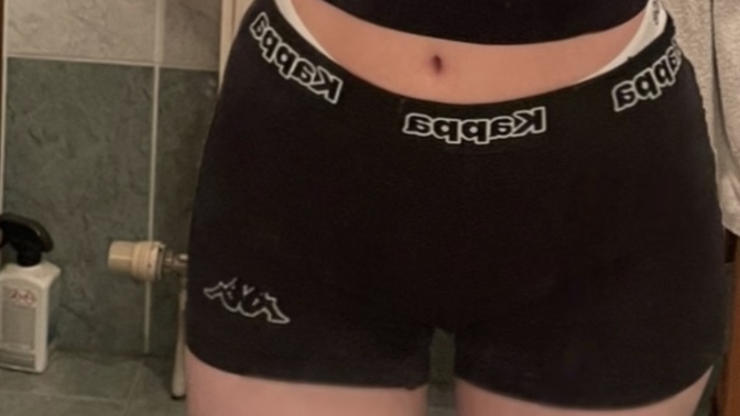 Would you like it if your girl wears your boxers?