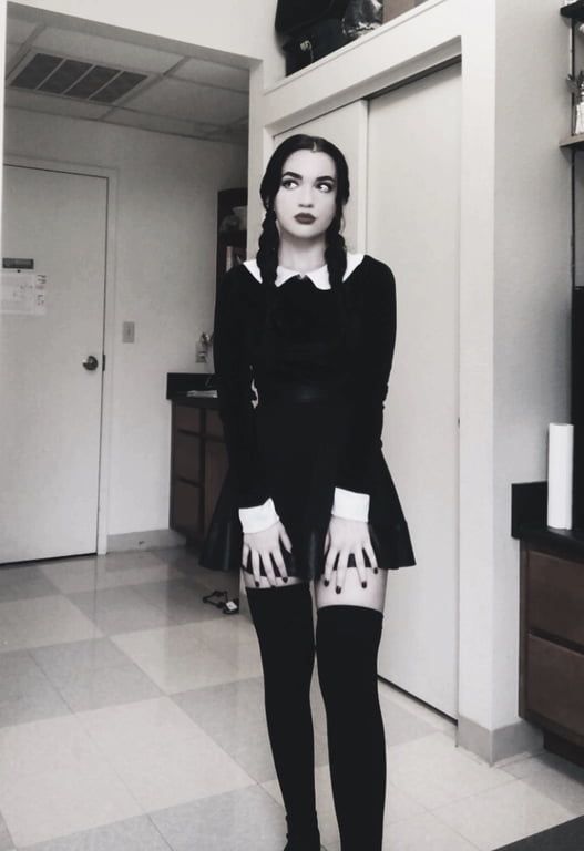 What costume should I wear for Halloween? GirlsAskGuys