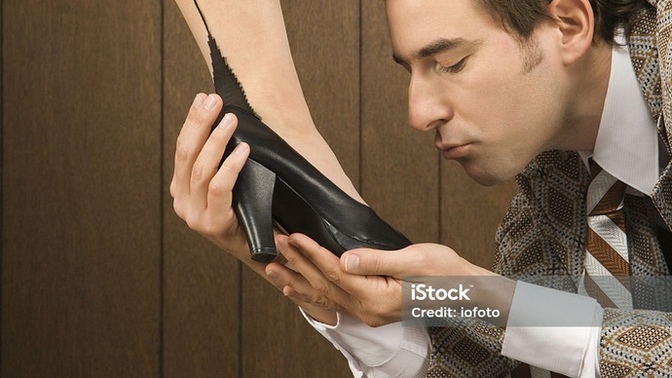 Where can I find simps that will pay for my stuff?
